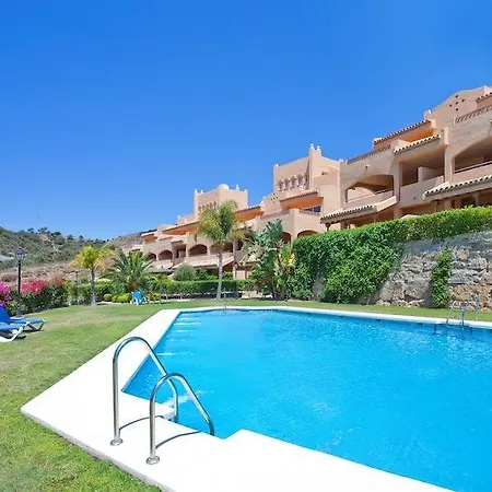 Ref 12 Luxury Aparment With Views