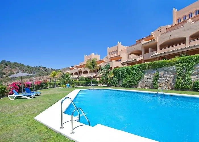 Ref 12 Luxury Aparment With Views