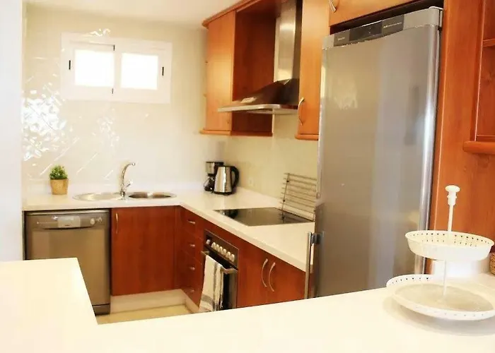 Ref 12 Luxury Aparment With Views *
